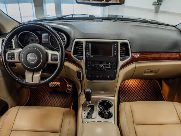 Jeep Grand Cherokee IV (WK2) с пробегом 2012 года, цена 1 814 000 рублей, 195619 км, внедорожник, Автокод Объявления