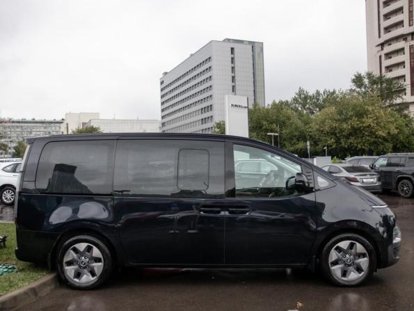 Hyundai Staria I с пробегом 2021 года, цена 3 738 000 рублей, 156220 км, минивэн, Автокод Объявления