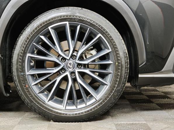 Lexus NX II с пробегом 2021 года, цена 5 900 000 рублей, 47385 км, внедорожник, Автокод Объявления