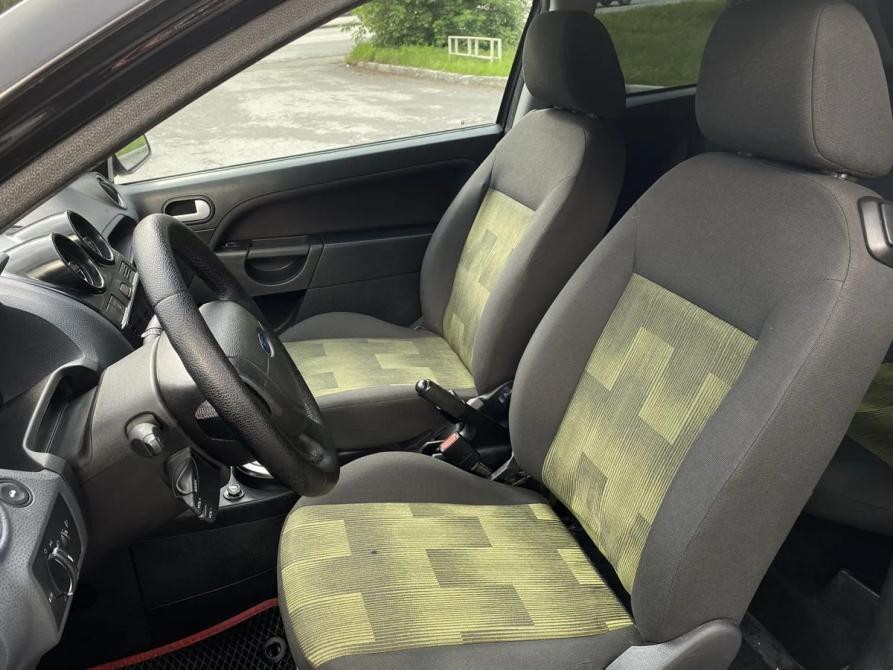 Ford Fiesta Mk5 Екатеринбург  - изображение 18