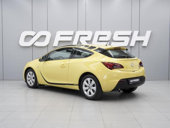 Opel Astra J Рестайлинг с пробегом 2014 года, цена 850 000 рублей, 239618 км, хэтчбек, Автокод Объявления