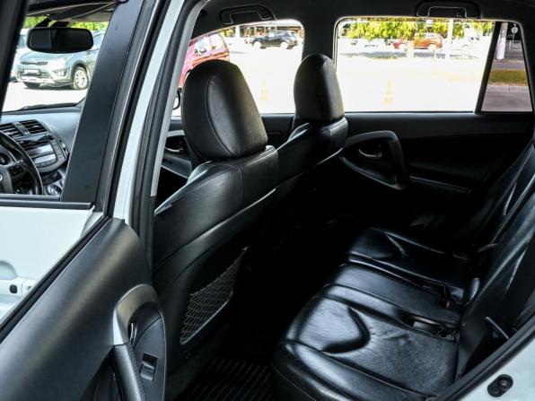 Toyota RAV4 III (XA30) Рестайлинг с пробегом 2012 года, цена 1 799 000 рублей, 116208 км, внедорожник, Автокод Объявления