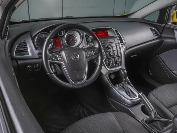 Opel Astra J Рестайлинг с пробегом 2014 года, цена 830 000 рублей, 239620 км, хэтчбек, Автокод Объявления
