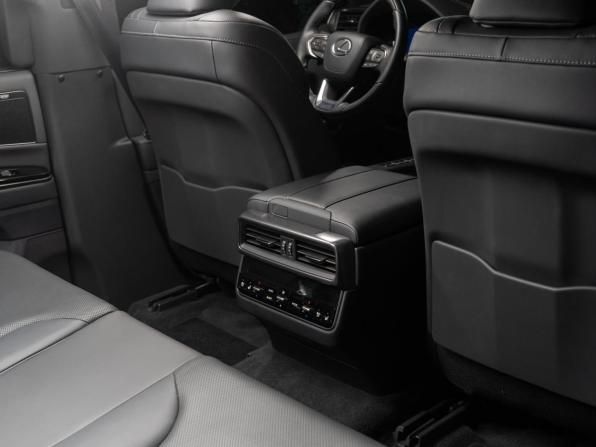 Новый Lexus LX IV 2025 года, цена 35 490 000 рублей, внедорожник, Автокод Объявления