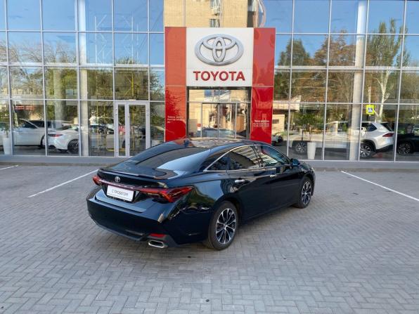 Toyota Avalon V с пробегом 2022 года, цена 3 599 000 рублей, 111118 км, седан, Автокод Объявления