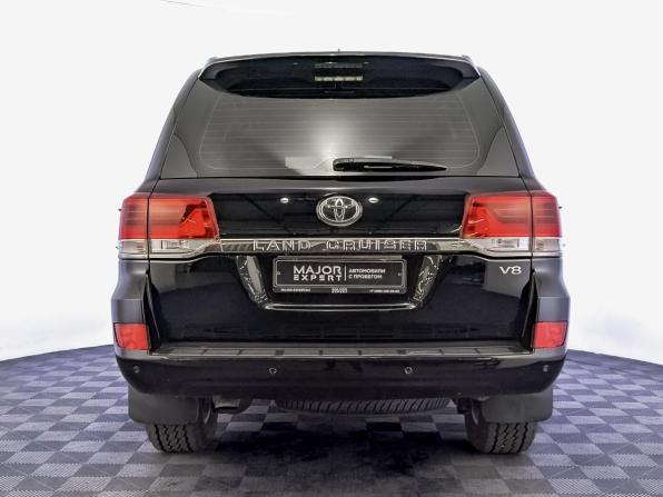 Toyota Land Cruiser 200 Series Рестайлинг 2 с пробегом 2018 года, цена 5 880 000 рублей, 233750 км, внедорожник, Автокод Объявления