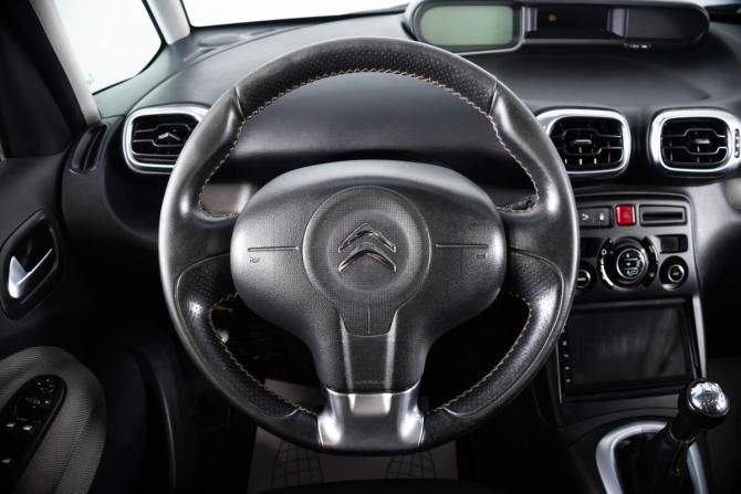 Citroen C3 Picasso I Рестайлинг с пробегом 2013 года, цена 749 000 рублей, 175245 км, компактвэн, Автокод Объявления