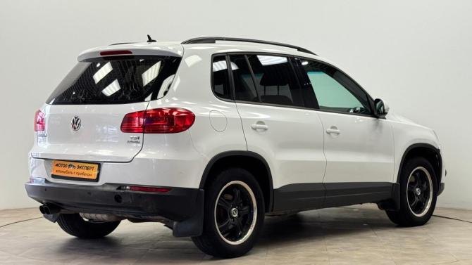 Volkswagen Tiguan I Рестайлинг с пробегом 2014 года, цена 990 000 рублей, 154400 км, внедорожник, Автокод Объявления