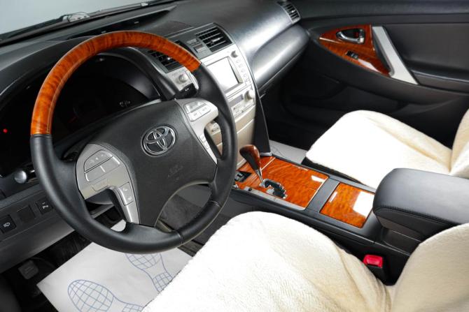 Toyota Camry VI (XV40) Рестайлинг с пробегом 2011 года, цена 1 559 000 рублей, 167000 км, седан, Автокод Объявления