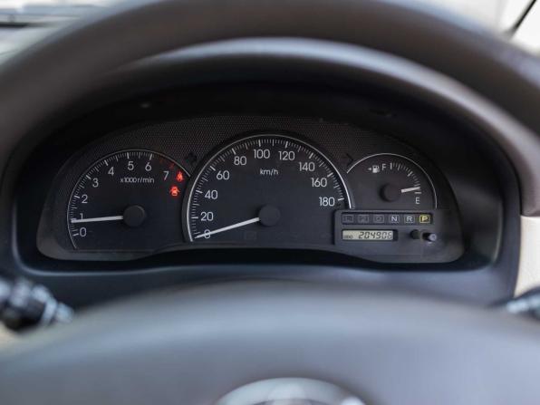 Toyota Ipsum II (M20) с пробегом 2001 года, цена 900 000 рублей, 204905 км, компактвэн, Автокод Объявления