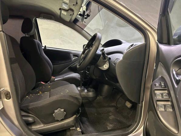 Toyota Vitz I (P10) с пробегом 2003 года, цена 347 000 рублей, 301424 км, хэтчбек, Автокод Объявления