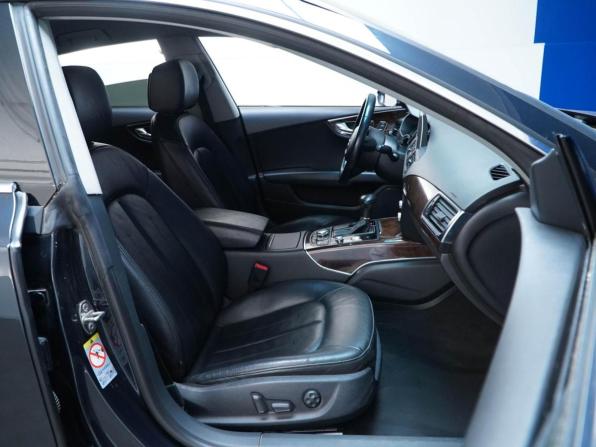 Audi A7 I (4G) с пробегом 2012 года, цена 2 349 077 рублей, 217337 км, лифтбек, Автокод Объявления
