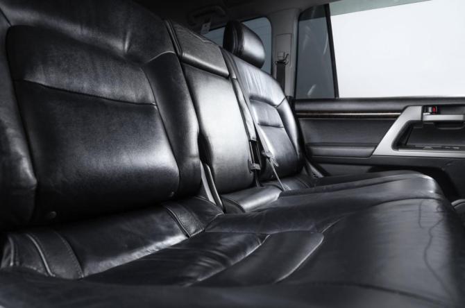 Toyota Land Cruiser 200 Series с пробегом 2011 года, цена 3 849 000 рублей, 282000 км, внедорожник, Автокод Объявления