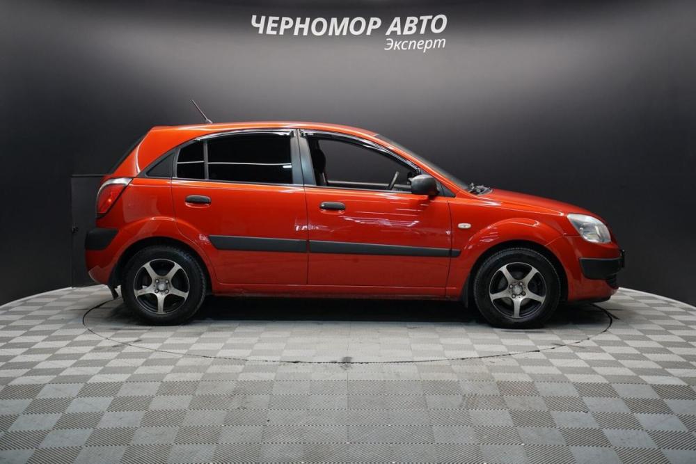 Kia Rio II Крым  - изображение 6
