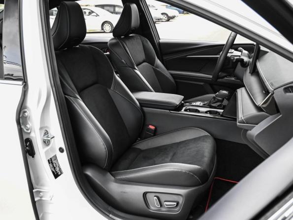 Toyota Camry IX (XV80) China Market с пробегом 2026 года, цена 4 699 000 рублей, 22 км, седан, Автокод Объявления