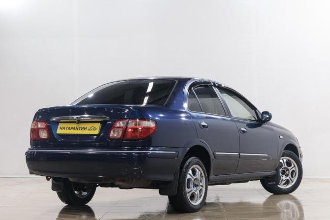 Nissan Bluebird Sylphy I (G10) с пробегом 2001 года, цена 439 000 рублей, 300000 км, седан, Автокод Объявления