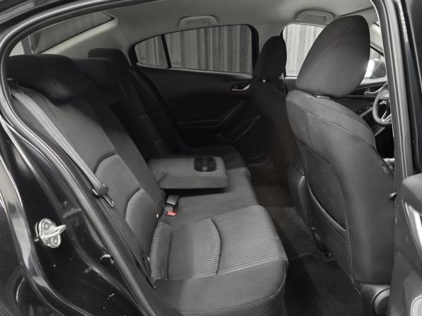 Mazda 3 III (BM) с пробегом 2015 года, цена 1 350 000 рублей, 149000 км, седан, Автокод Объявления