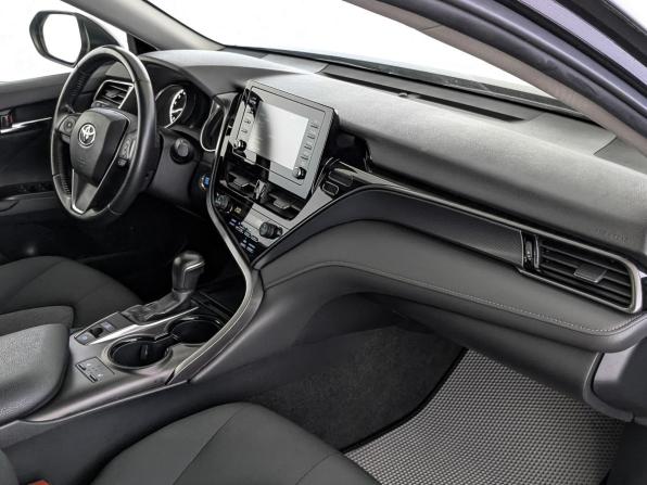 Toyota Camry VIII (XV70) Рестайлинг с пробегом 2021 года, цена 2 725 000 рублей, 107040 км, седан, Автокод Объявления