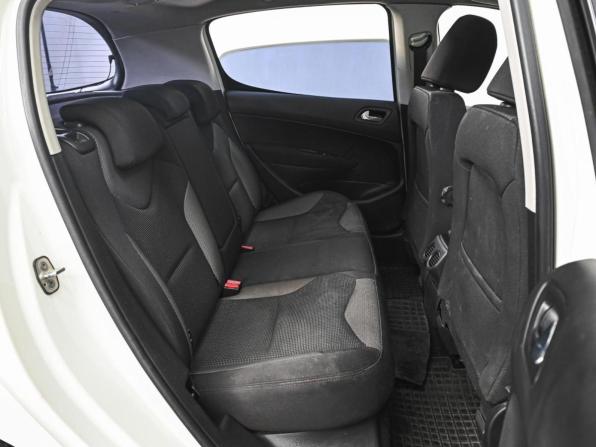 Peugeot 308 I с пробегом 2010 года, цена 398 000 рублей, 217580 км, хэтчбек, Автокод Объявления
