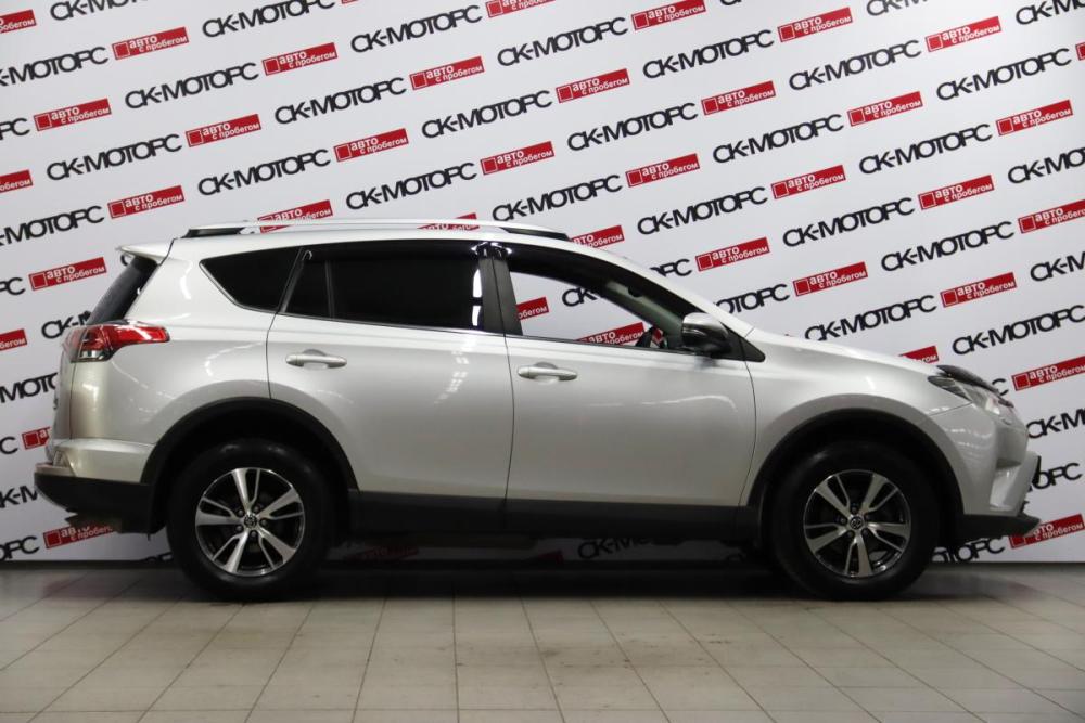 Toyota RAV4 IV (XA40) Рестайлинг Сургут  - изображение 6