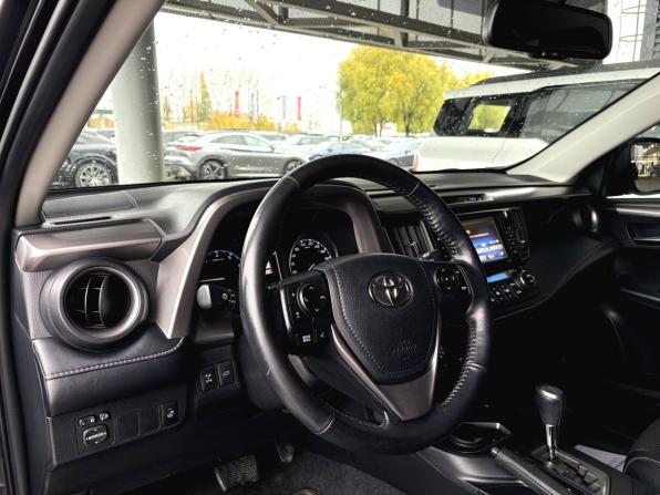 Toyota RAV4 IV (XA40) Рестайлинг с пробегом 2018 года, цена 3 030 000 рублей, 58241 км, внедорожник, Автокод Объявления