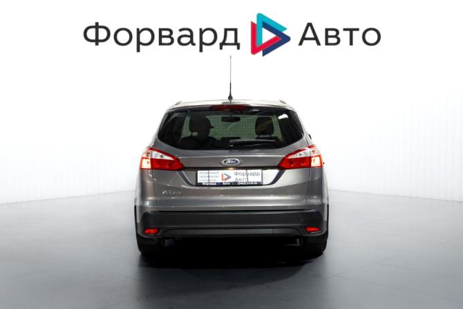 Ford Focus III с пробегом 2012 года, цена 930 000 рублей, 111944 км, универсал, Автокод Объявления
