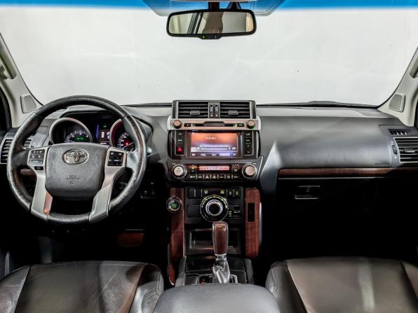 Toyota Land Cruiser Prado 150 Series Рестайлинг 1 с пробегом 2016 года, цена 3 750 000 рублей, 182190 км, внедорожник, Автокод Объявления