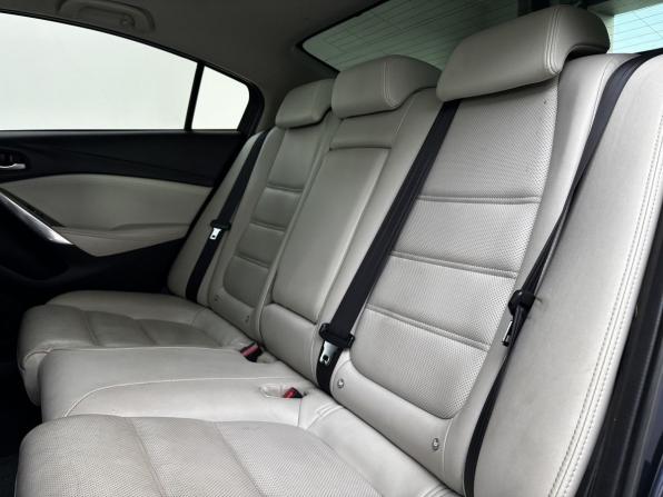 Mazda 6 III (GJ) с пробегом 2015 года, цена 1 415 000 рублей, 376844 км, седан, Автокод Объявления