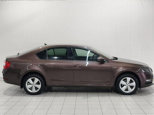 Skoda Octavia III (A7) Рестайлинг с пробегом 2019 года, цена 1 763 000 рублей, 138763 км, лифтбек, Автокод Объявления