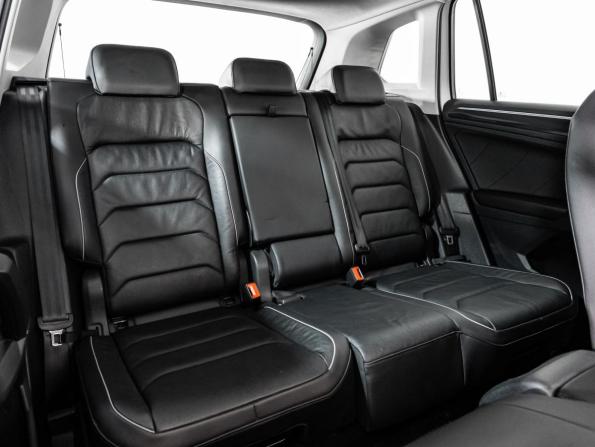 Volkswagen Tiguan II с пробегом 2019 года, цена 3 249 000 рублей, 82770 км, внедорожник, Автокод Объявления