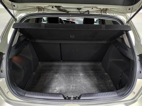 Kia Ceed II с пробегом 2013 года, цена 1 105 000 рублей, 160167 км, хэтчбек, Автокод Объявления