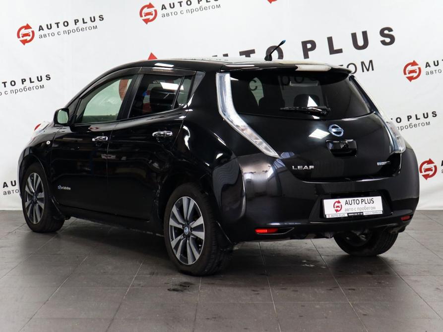 Nissan Leaf I (ZE0/AZE0) Минеральные Воды  - изображение 2