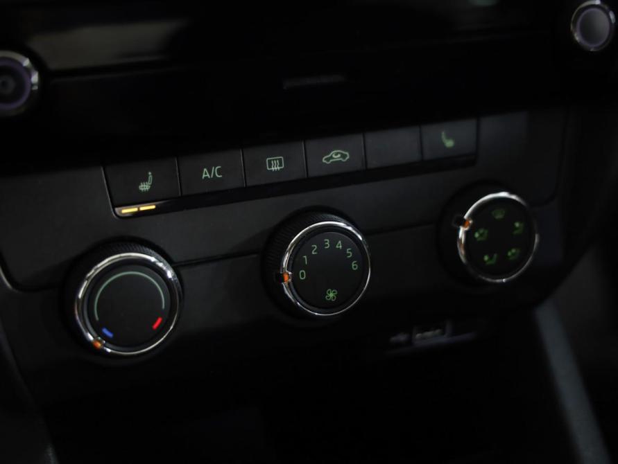 Skoda Octavia III (A7) Рестайлинг Санкт-Петербург  - изображение 14