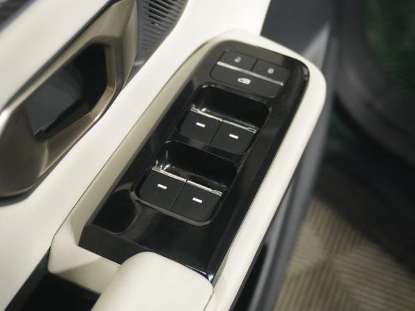 JETOUR DASHING I с пробегом 2024 года, цена 1 989 000 рублей, 31570 км, внедорожник, Автокод Объявления
