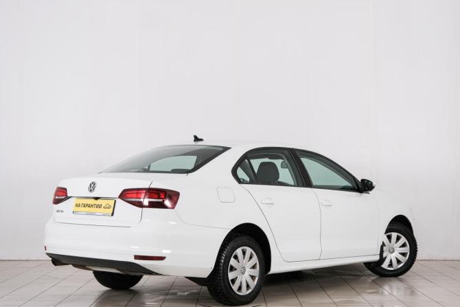 Volkswagen Jetta VI Рестайлинг с пробегом 2017 года, цена 1 399 000 рублей, 134000 км, седан, Автокод Объявления