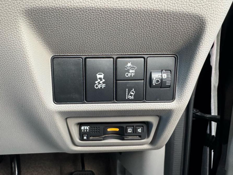 Honda Stepwgn V Рестайлинг Челябинск  - изображение 12