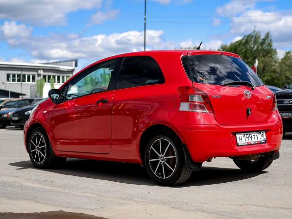 Toyota Yaris III с пробегом 2010 года, цена 549 000 рублей, 186822 км, хэтчбек, Автокод Объявления
