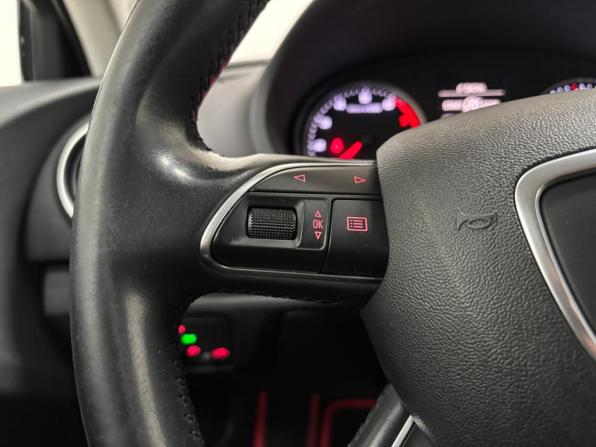 Audi A3 III (8V) с пробегом 2015 года, цена 1 550 000 рублей, 166821 км, седан, Автокод Объявления