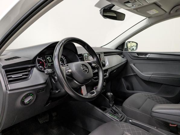 Skoda Rapid II с пробегом 2022 года, цена 1 450 000 рублей, 133576 км, лифтбек, Автокод Объявления