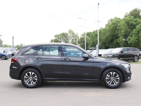 Mercedes-Benz GLC I (X253) Рестайлинг с пробегом 2019 года, цена 3 859 000 рублей, 65000 км, внедорожник, Автокод Объявления
