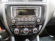 Volkswagen Jetta VI Калуга  - изображение 25