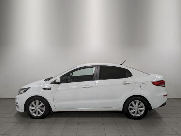 Kia Rio III Рестайлинг с пробегом 2016 года, цена 1 050 000 рублей, 122670 км, седан, Автокод Объявления