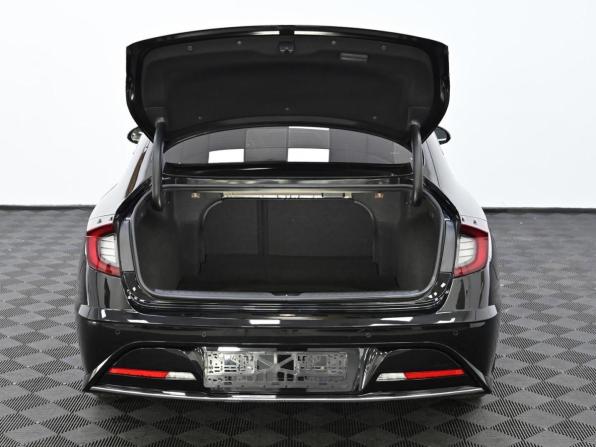 Hyundai Sonata VIII (DN8) с пробегом 2022 года, цена 2 599 000 рублей, 41000 км, седан, Автокод Объявления