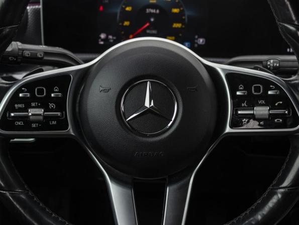 Mercedes-Benz A-Класс IV (W177) с пробегом 2018 года, цена 2 359 000 рублей, 90272 км, хэтчбек, Автокод Объявления