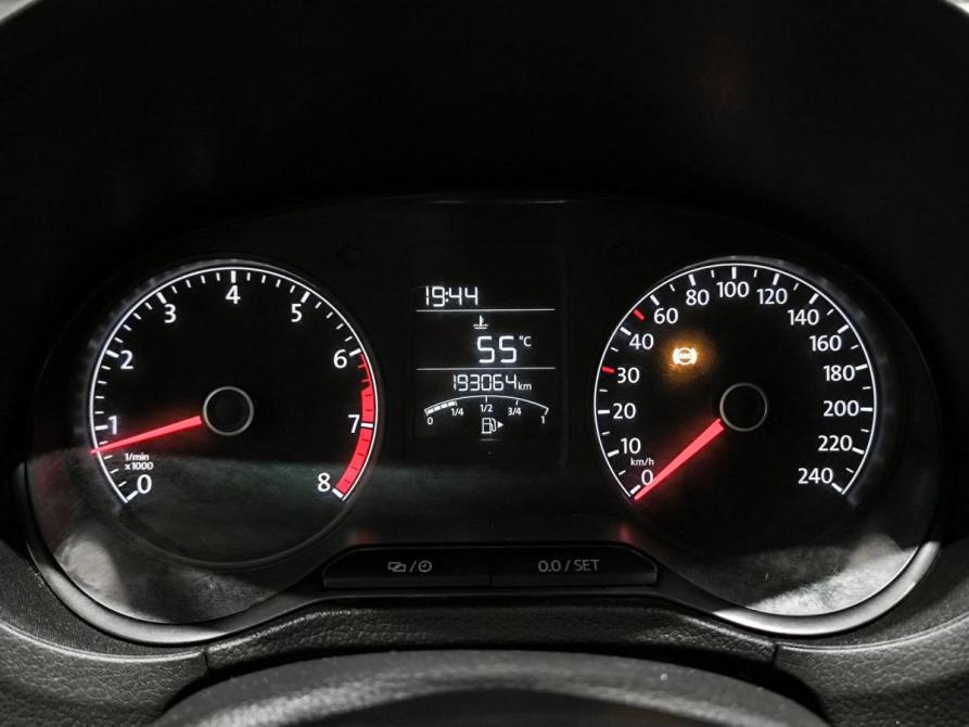 Volkswagen Polo V Рестайлинг Казань  - изображение 16