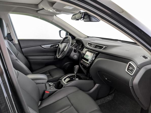 Nissan X-Trail III с пробегом 2017 года, цена 2 170 000 рублей, 70655 км, внедорожник, Автокод Объявления