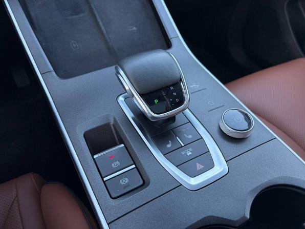 Omoda C5 I с пробегом 2022 года, цена 1 395 000 рублей, 122287 км, внедорожник, Автокод Объявления