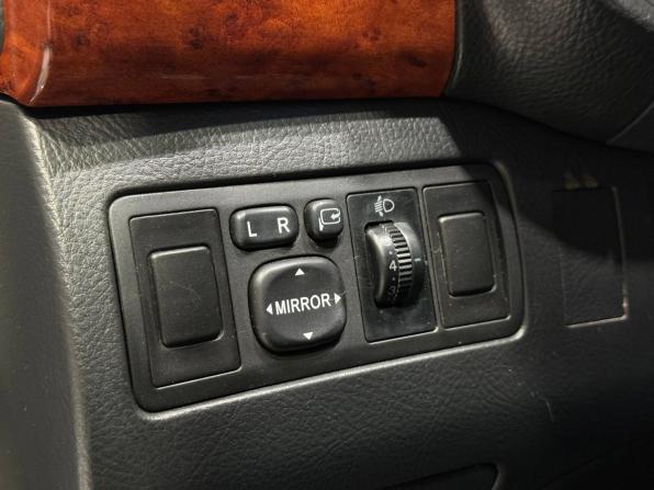 Toyota Avensis II с пробегом 2004 года, цена 569 900 рублей, 212000 км, седан, Автокод Объявления