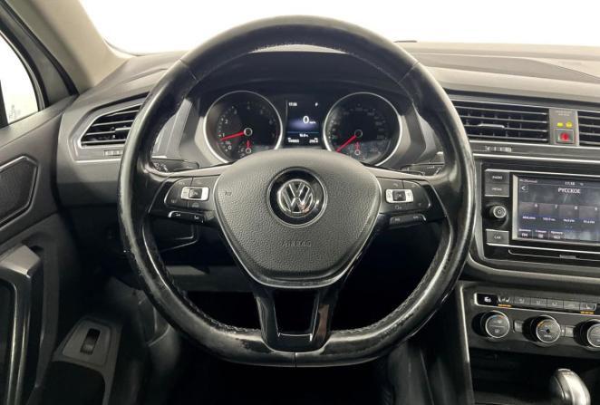 Volkswagen Tiguan II с пробегом 2017 года, цена 2 540 000 рублей, 144865 км, внедорожник, Автокод Объявления