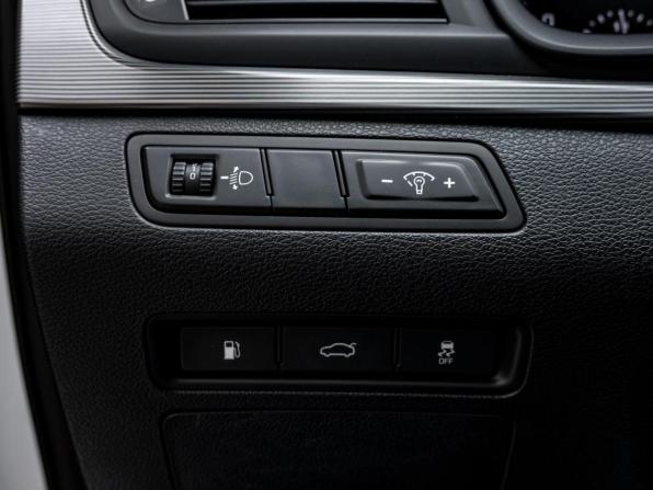 Hyundai Sonata VII (LF) Рестайлинг с пробегом 2019 года, цена 1 780 000 рублей, 149106 км, седан, Автокод Объявления